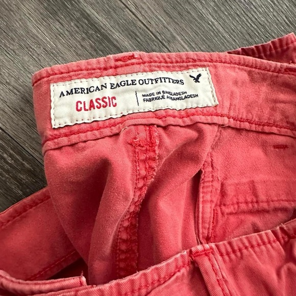 American Eagle Men’s Short size 42 Coral Color AE SKU #A005 - Picture 2 of 3